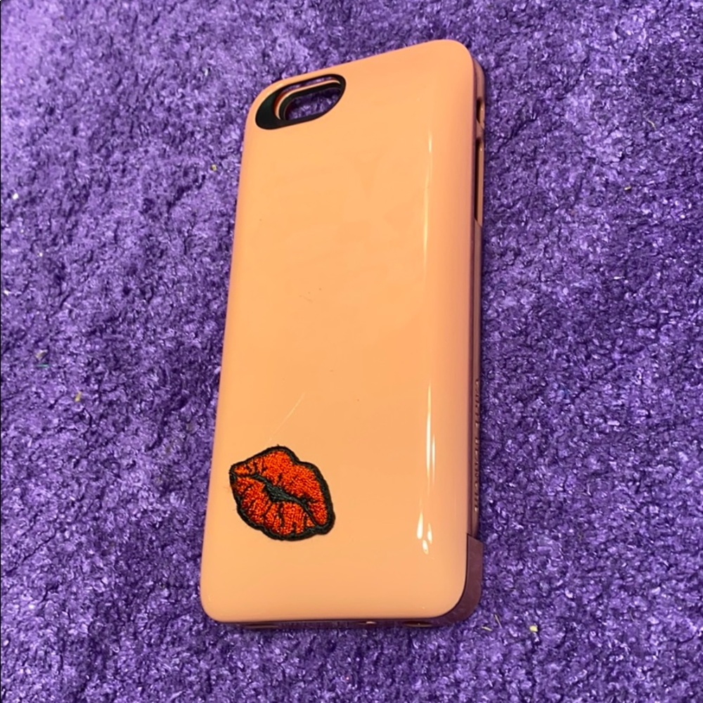 iPhone 7 case/charger